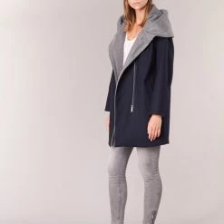 Vêtements Femme Manteaux S.Oliver DEMIZA Marine / Gris -Manteaux Soldes Magasin 5710977 500 C