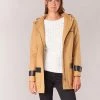 Vêtements Femme Manteaux Naf Naf AHOULA Beige 2 Vêtements Femme Manteaux Naf Naf AHOULA Beige -Manteaux Soldes Magasin 5896889 500 B