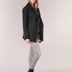 Vêtements Femme Manteaux Betty London HARMI Noir -Manteaux Soldes Magasin 6029582 500 C