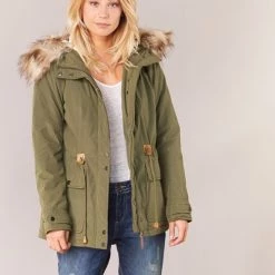 Vêtements Femme Parkas Vila VICLOVER Kaki