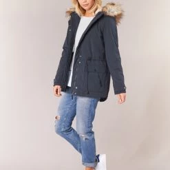 Vêtements Femme Parkas Vila VICLOVER Marine -Manteaux Soldes Magasin 6131460 500 C
