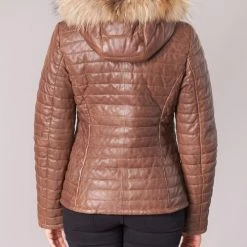 Vêtements Femme Doudounes Oakwood HAPPY Cognac -Manteaux Soldes Magasin 8024297 500 E