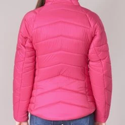 Vêtements Femme Doudounes Patagonia W's Hyper Puff Jkt Rose -Manteaux Soldes Magasin 8123203 500 E
